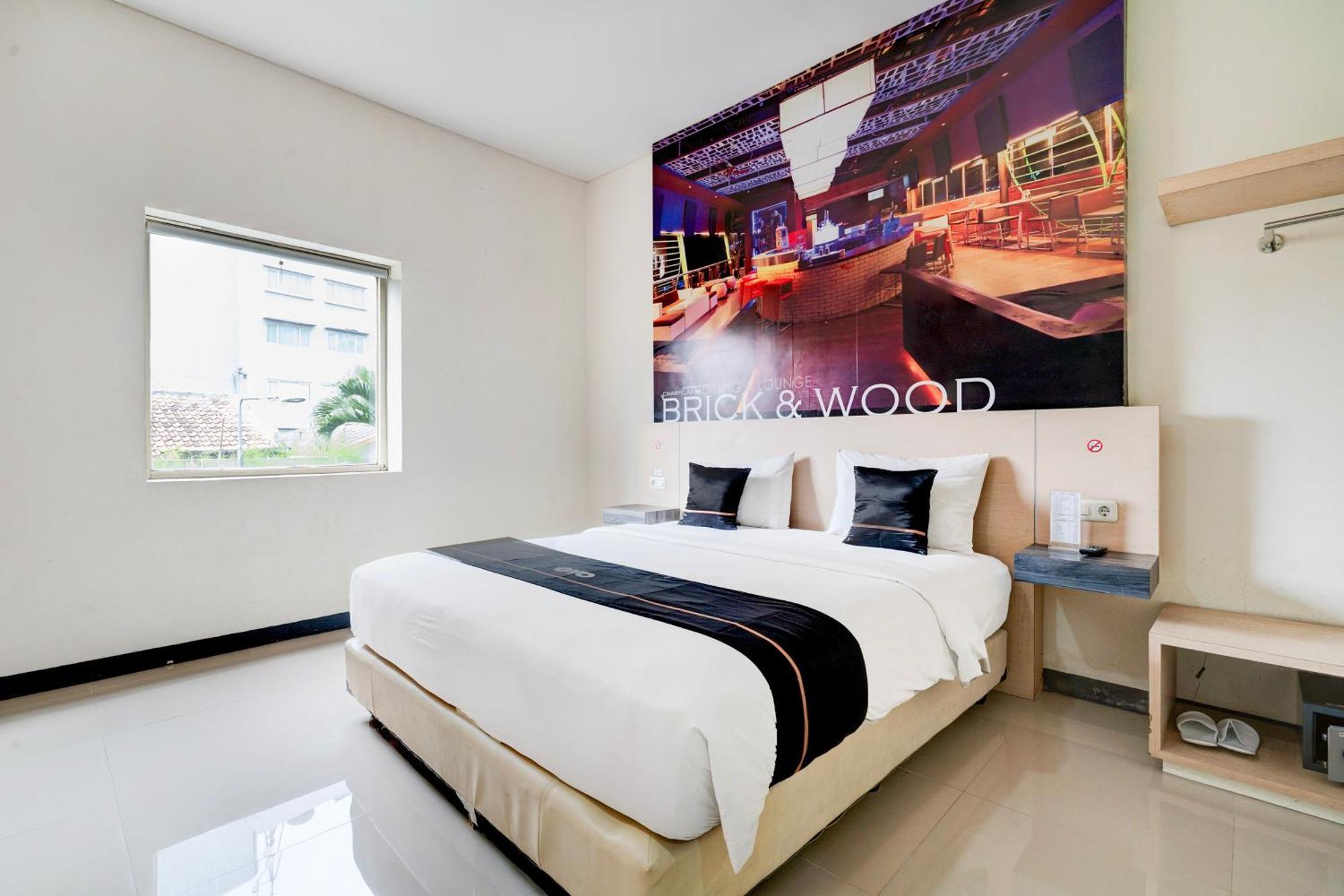 Promenade Cihampelas 3*