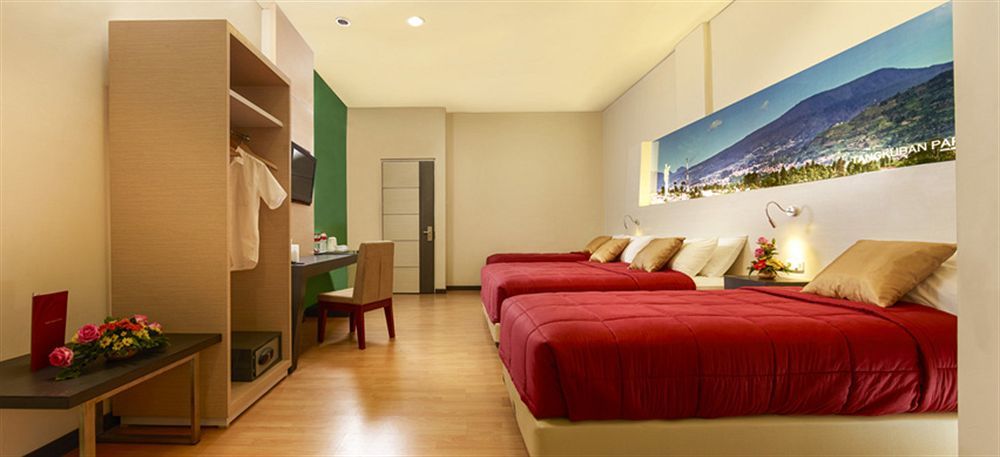 Hotel Promenade Cihampelas